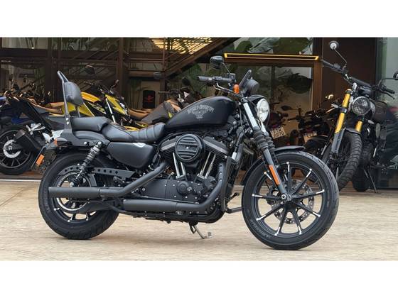 HARLEY-DAVIDSON SPORTSTER XL 883N IRON 